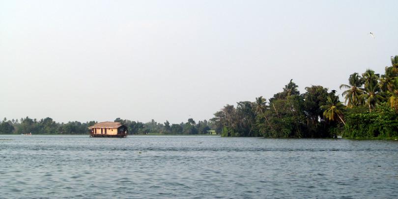 Vembanad kol wetland, Kerala
: Photograph of Vembanad kol wetland.
