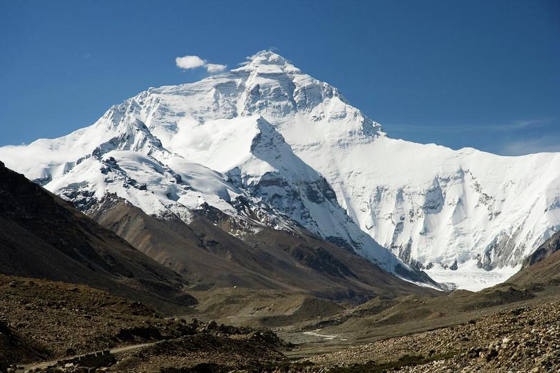 b
: Photograph of Mount Everest
